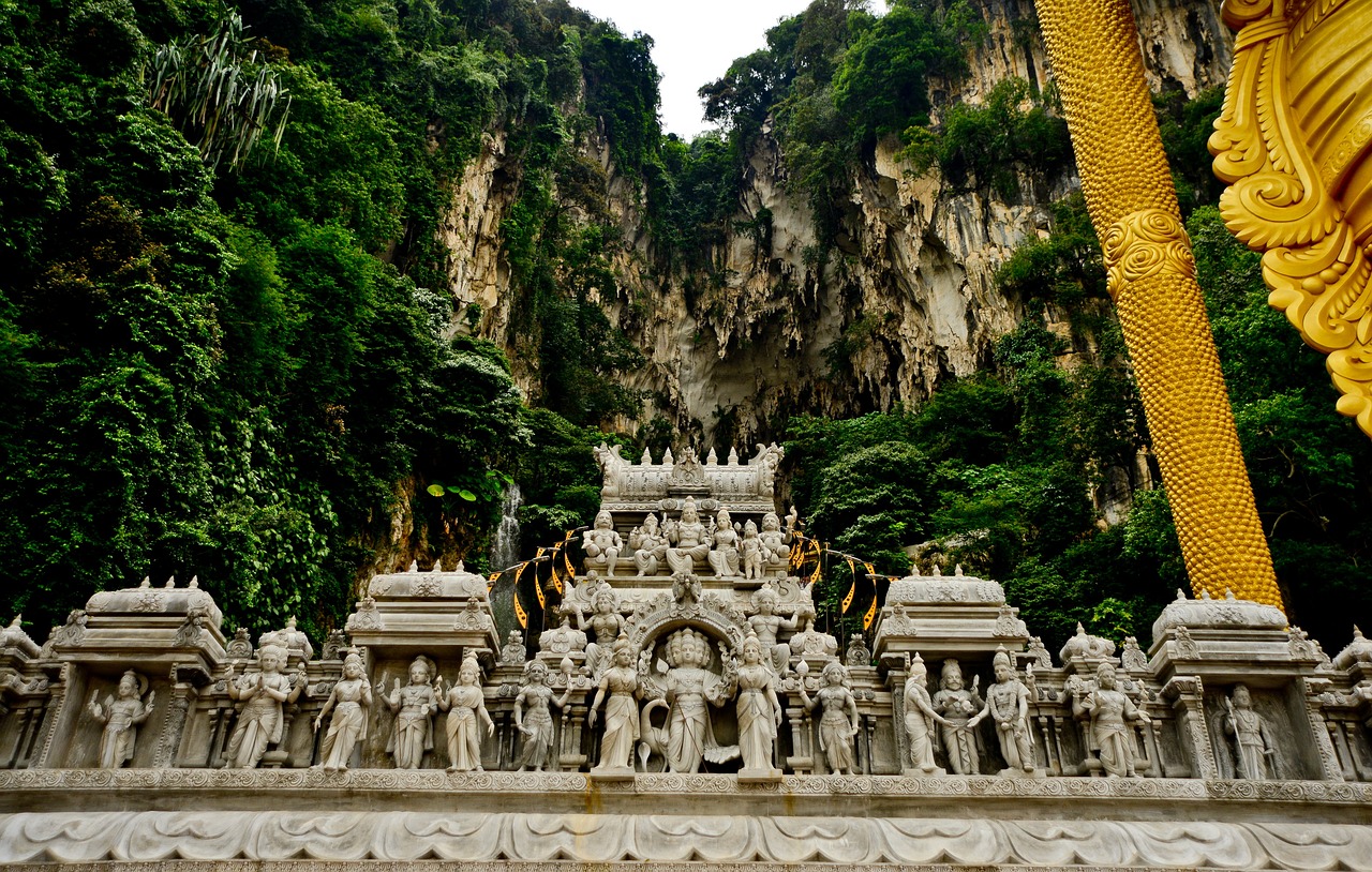 Batu caves Malyasiya kululumpar